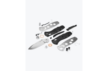 Image of Benchmade Mini-Barrage Folding Knife, Plain Edge, Satin Blade 585