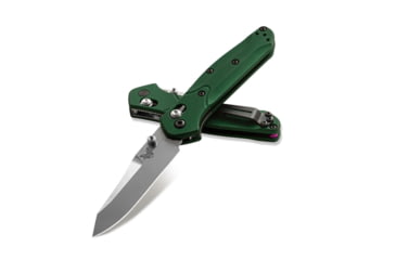 Image of Benchmade Mini Osborne Axis Folding Knife, 2.92in CPM-S30V Stainless Steel Reverse Tanto Blade, 6061-T6 Billet aluminum Handle, 945