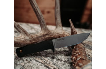 Image of Cold Steel 3V Master Hunter Fixed Blade Knife, 4.5 in, American CPM 3V High Carbon, Kray-Ex Handle, CS-36CB