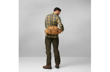 Image of Fjallraven Singi Hip Pack 10 - Unisex, Khaki Dust, One Size, F2346-228OS