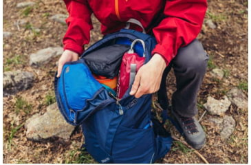 Image of Gregory 30 Liters Zulu FreeFloat Daypack, Halo Blue, Small/Medium, 145664-0527