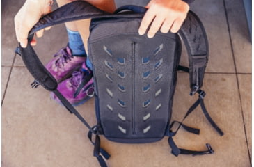 Image of Gregory Nano 18L Daypack - Mens, Optic Black, One Size, 153057-9974