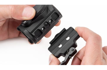 Image of Leapers UTG ACCU-SYNC 2018R Dot Sight, Red 3.0 MOA Single Dot, for Mini ACOG Footprint, Black, OP-DS2018R