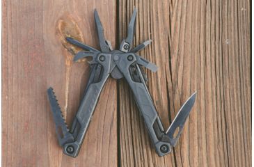 Image of Leatherman OHT Multi-tool - Black w/ Molle Black Sheath 831540