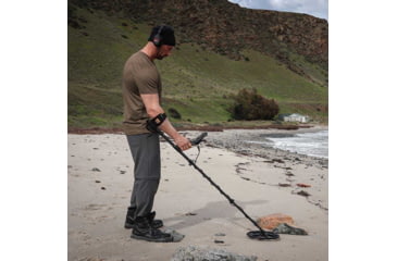 Image of Minelab Equinox 700 Metal Detectors, Gray/Black, Adjustable, 3720-0005