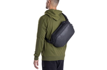 Image of Mission First Tactical Achro Sling Bag, Black, B2-SL-BL