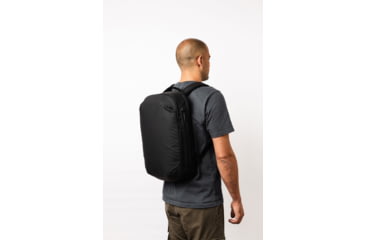 Image of Peak Design 25L Travel Weekender, Black, Large, BTRW-25-BK-2