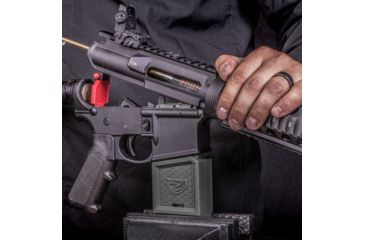 Image of Real Avid Smart-Fit AR15 Vise Block w/ Adjustment Handle, AVAR15SFVB