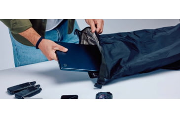 Image of SLNT RF Blocking SSE Faraday Bag, USA Berry Compliant, Black, 19L, SL-PKGB-BER-01