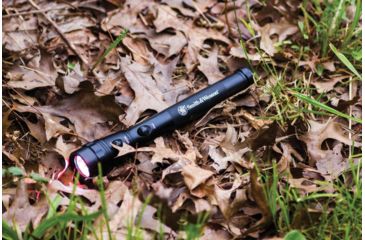 Image of Smith &amp; Wesson Powertech Galaxy 6 Flashlight, Black body, 3 White LED, 3 Red LED 110242