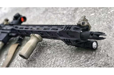 Image of STNGR RPTR M-Lok Free Float Handguard for AR15/M4, Anodized Black, 15 in, 15RM