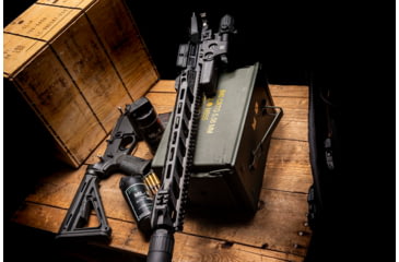 Image of STNGR RPTR M-Lok Free Float Handguard for AR15/M4, Anodized Black, 15 in, 15RM