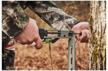 Image of Summit Viper Level Pro SD Treestand, Mossy Oak Elements Terra Gila Camo, SU81140