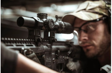 Image of Swampfox Arrowhead Riflescope, 1-6X24, 30mm Tube, Second Focal Plane, IR Green MOA Reticle, Black, ARH16241-GM