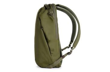 Image of URTH Norite 24L Backpack with Camera Insert, Green, Large, UBBKPCCB24A-GRN