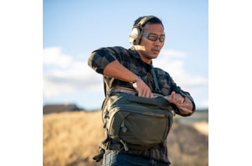 Image of Vertx Transit 17L Backpack, Rudder Green, F1 VTX5042 RDGN NA