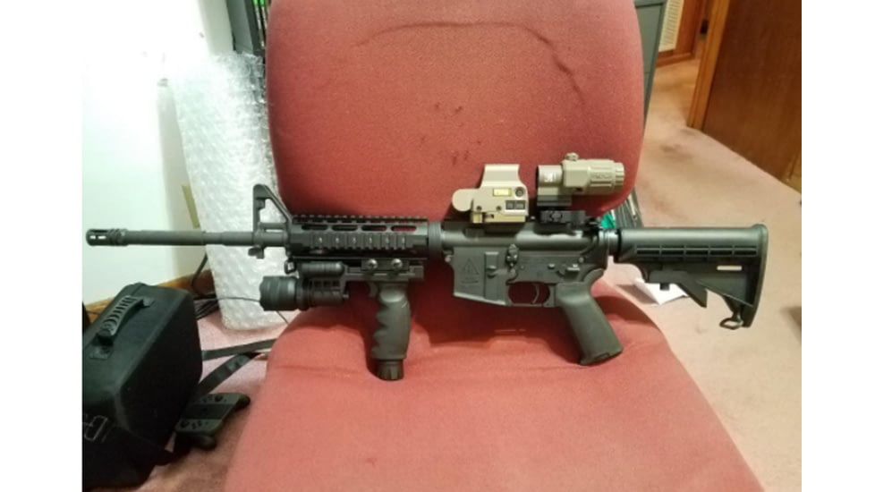 ADE Advanced Optics HG03 Rifle Vertical Foregrip Grip Flashlight/Green Laser Combo Sight, Black, HG03