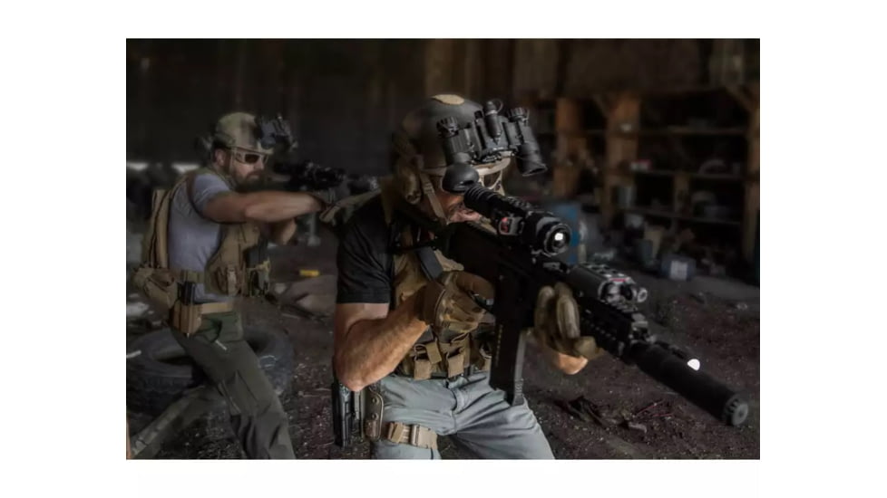 AGM Global Vision NVG-40 3APW Advance Performance Dual Tube Night Vision Goggle/Binocular, Auto-Gated, FOM1600-2000 Gen 3 Plus, P45 White Phosphor, Black, 4.5 4.6 2.9, 14NV4123474111