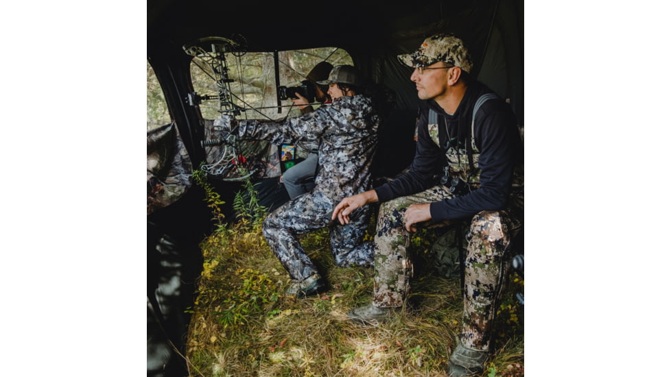 Barronett Blinds Beast Hub Blind, Backwoods Camo, BE650BW