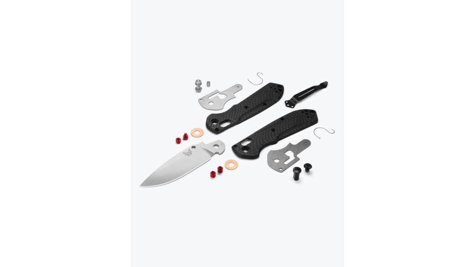 Benchmade Mini Freek Folding Knife, 3in, CPM-S90V Stainless Steel, Drop Point Blade, Carbon Fiber 3K Twill, Black Handle, 565-1