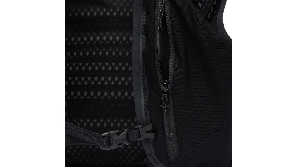 Black Diamond 8L Distance Backpack, Black, Large, BD6800320002LRG1