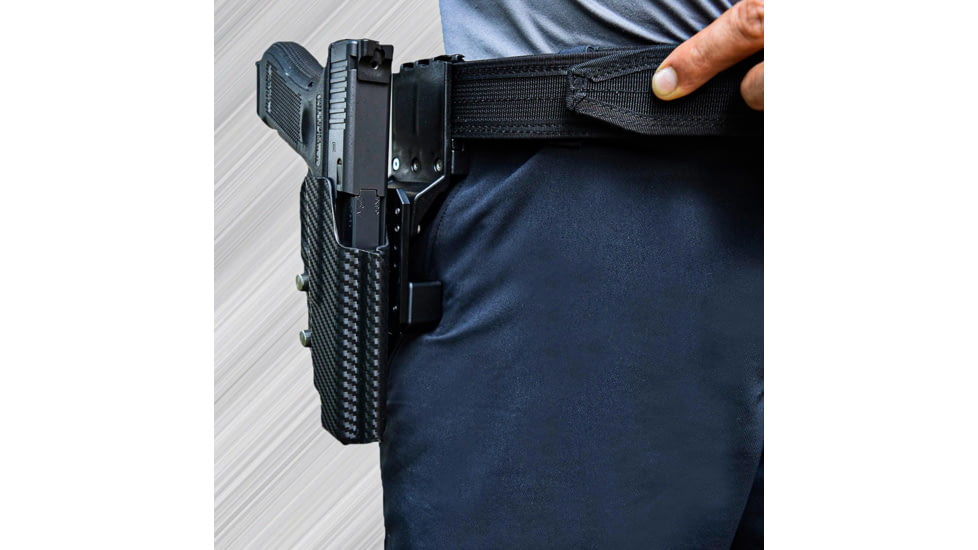 Black Scorpion Outdoor Gear Pro Competition OWB Holster, Walther Q5 Match SF, Right Hand, Carbon Fiber, HC04-USPSA-WALTHERSFCFRH