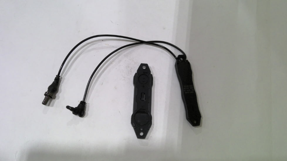 EDEMO Unity Tactical Tactical Augmented Pressure Switch - Surefire / Insight - 9in, Black, TAPS-SI9B, EDEMO4