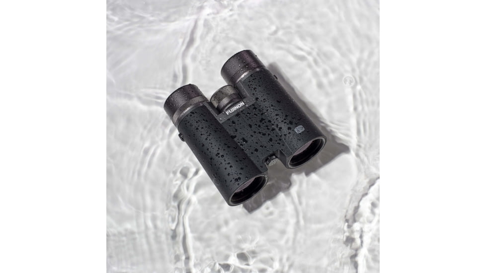 Fujinon Hyper-Clarity HC 8x42mm High-Definition Travel and Birdwatching Roof Prism Binoculars