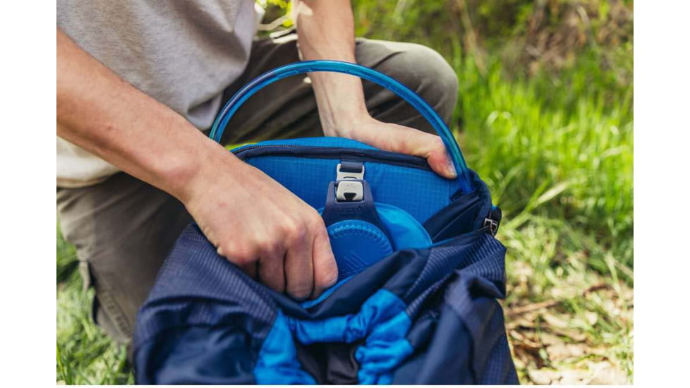 Gregory 30 Liters Miko Daypack, Volt Blue, One Size, 145277-9968