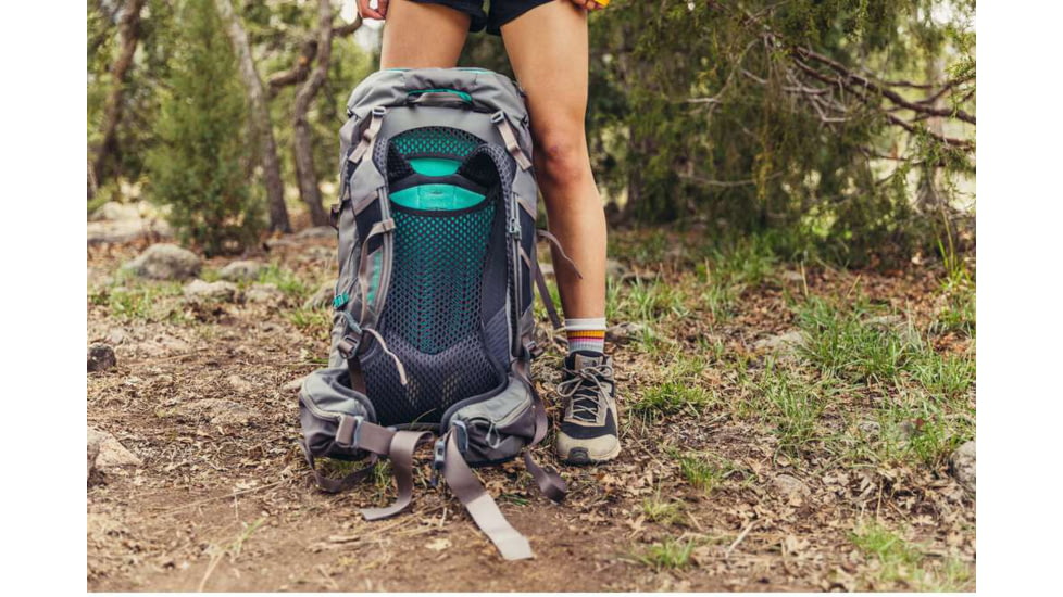 Gregory 43 Liters Jade FreeFloat Daypack, Mist Grey, Small/Medium, 145296-9978
