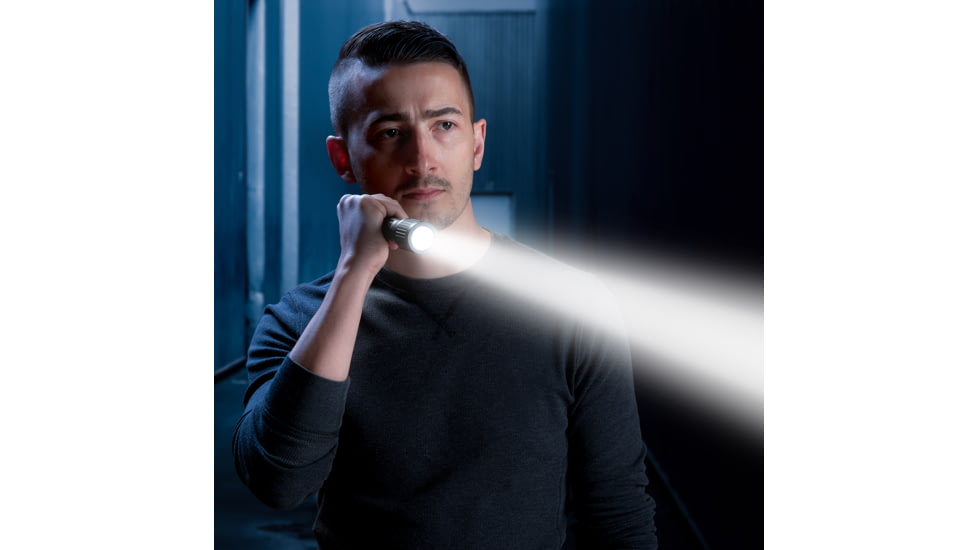 INova T4R Tactical/Police LED Light, T4RE-01-R8