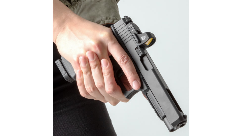 Leapers UTG OP3 Micro SLS, Red Dot, 4 MOA Dot, Anodized Finish, Black, RMR Footprint, Side Loading Battery