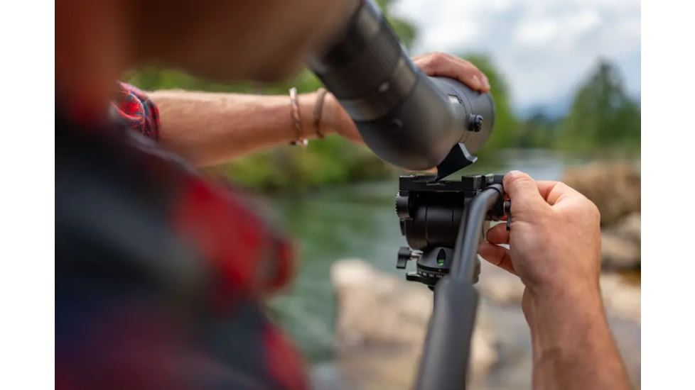 Leica APO -Televid 82m Spotting Scope