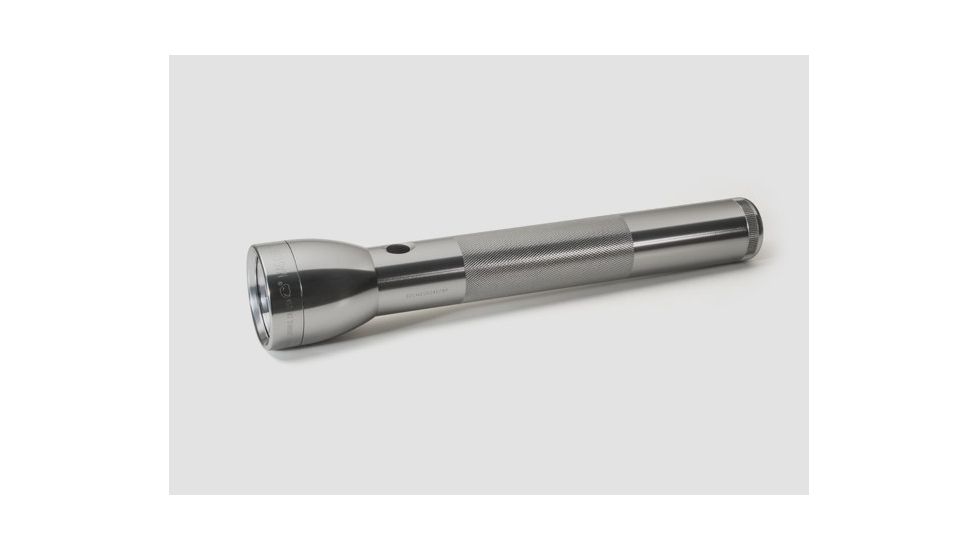 Maglite 3rd Gen 3DCell LED Flashlight,625 Lumens,Silver ST33105
