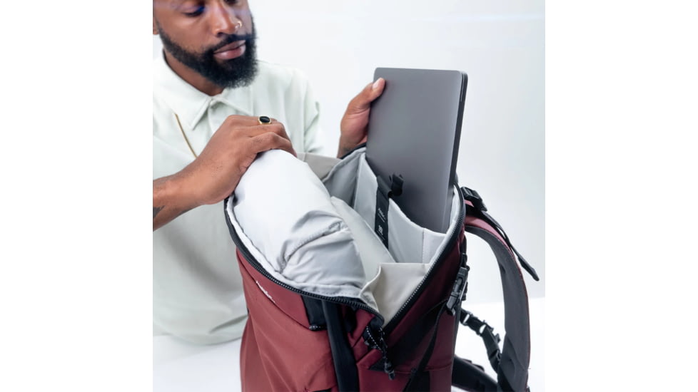 Matador 35L GlobeRider Travel Backpack, Garnet Red, MATGR35001R