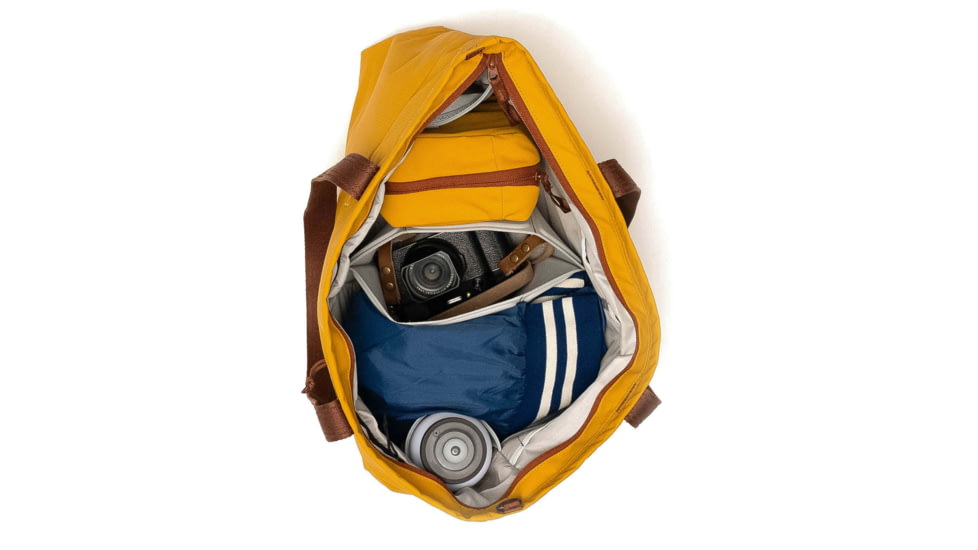 Moment 19L Everything Tech Tote, Workwear, 106-198