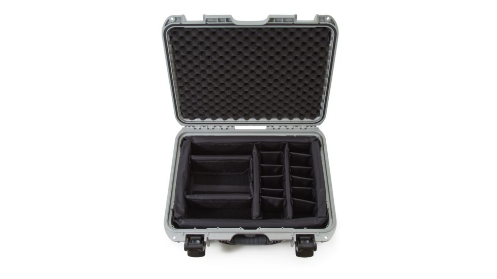 Nanuk 925 Case w/padded divider - Silver, 925S-020SV-0A0