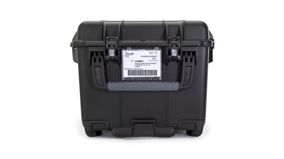 Nanuk 975 No Pull Handle Case w/ Wheels / Padded Divider