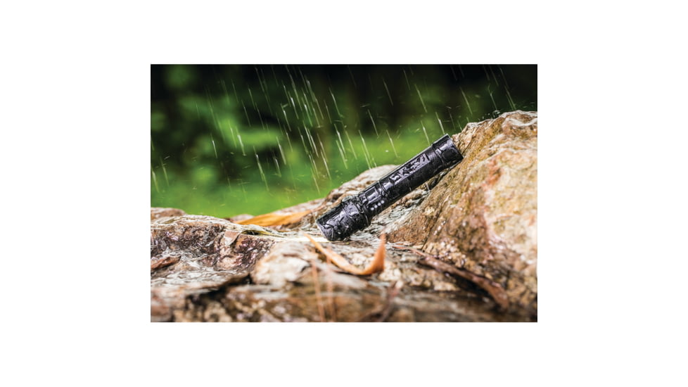 Nextorch P8 Flashlight