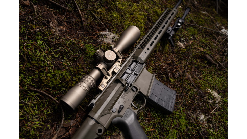 NightForce NX8 4-32x50mm Rifle Scope, 30mm Tube, Second Focal Plane, MOAR-CF2D Reticle, Dark Earth, C688