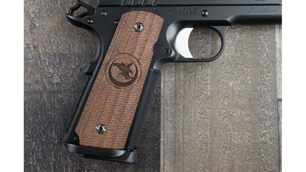 Nighthawk Custom Gator Back, Green Micarta, Gov. Grips, w/Logo, G110