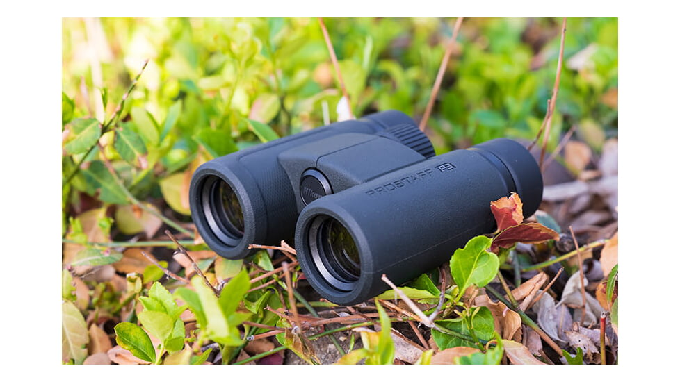Nikon PROSTAFF P3 8X42mm Binocular, Roof Prism, Black, 16776