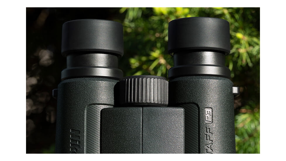 Nikon PROSTAFF P3 8X42mm Binocular, Roof Prism, Black, 16776