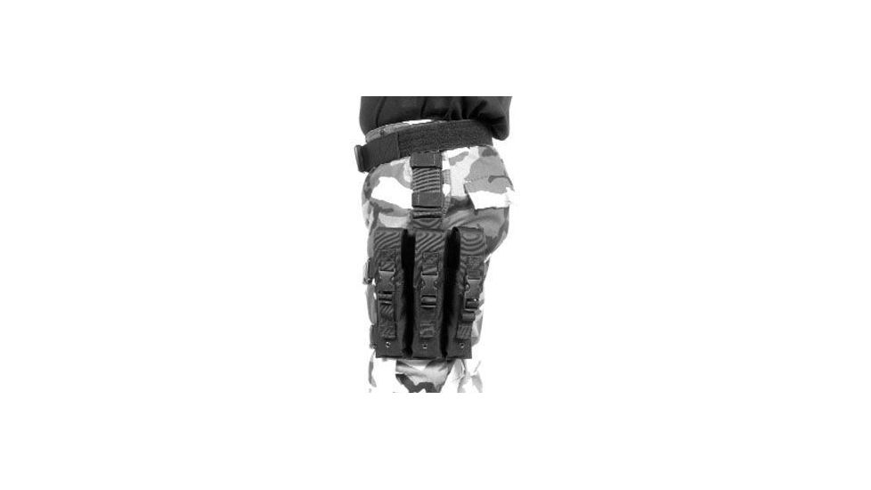 BlackHawk OMEGA SMG POUCH (HOLDS 3 ) (9MM, 40CAL, UMP 45) Bk 56SM40BK