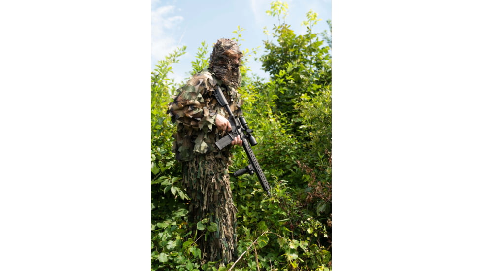 Osprey Global Compact 3-9x42mm LPVO 30mm Tube Rifle Scope, Second Focal Plane, MilDot Reticle, Black, CP3-9x42MDG