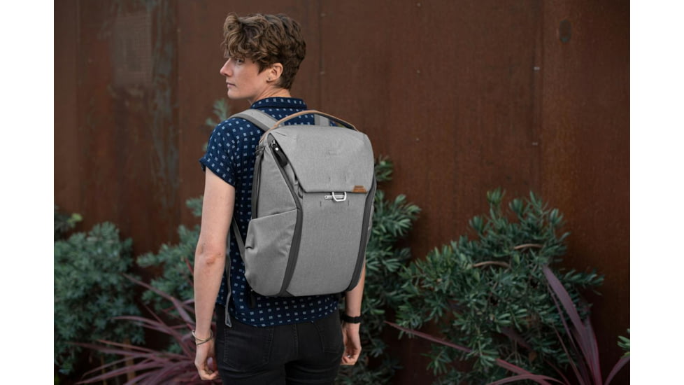 Peak Design Everyday V2 Backpack, 20 Liters, Ash, BEDB-20-AS-3