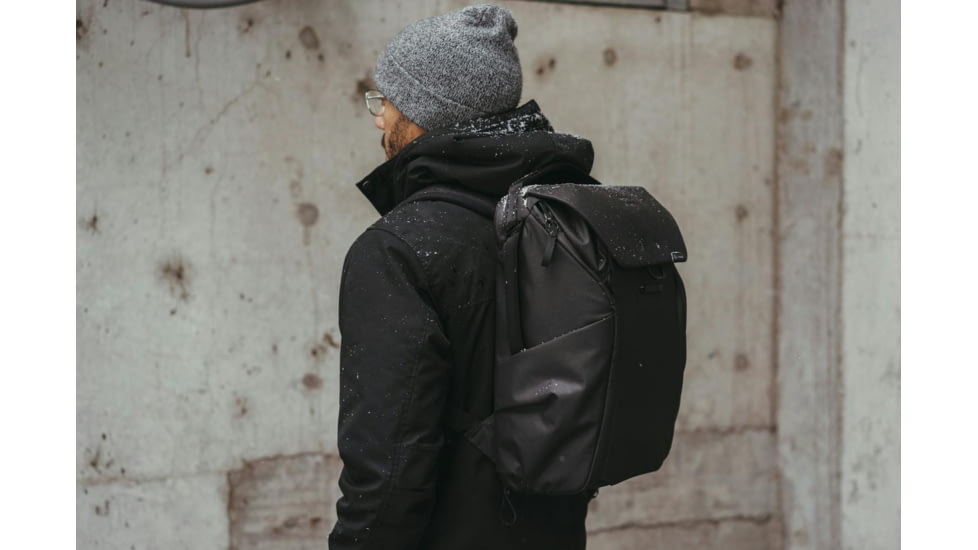 Peak Design Everyday V2 Backpack, 20 Liters, Black, BEDB-20-BK-3