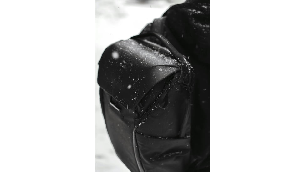 Peak Design Everyday V2 Backpack, 20 Liters, Black, BEDB-20-BK-3