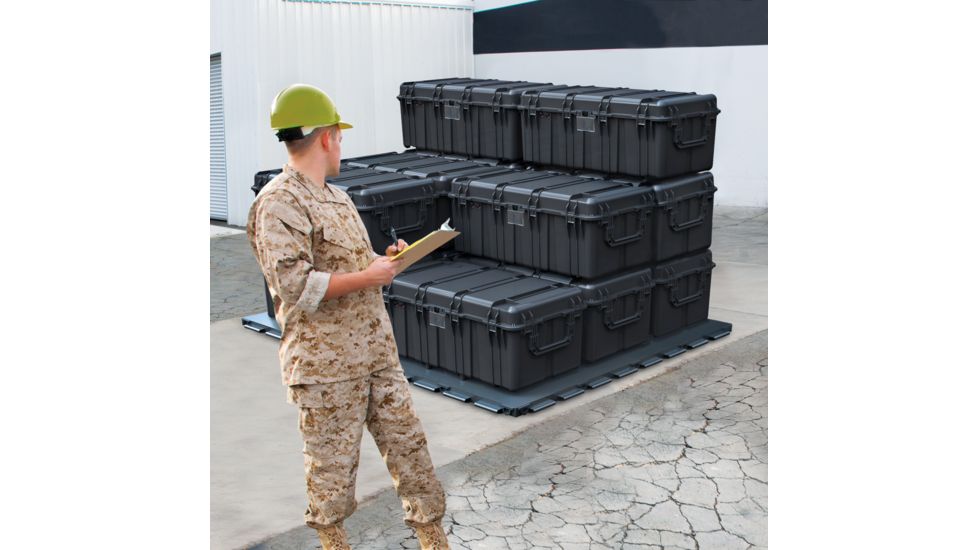 Pelican 0550 Transport Case w/out Foam - Black 0550-001-110