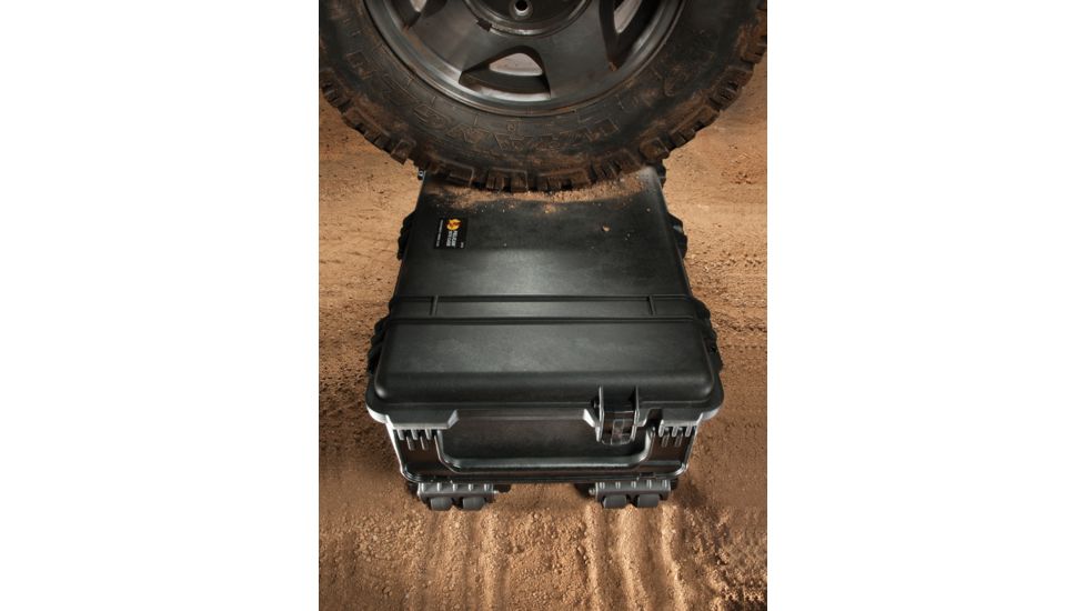 Pelican 1670 Protector Case Large Case Insert, Black, 1670-000-110